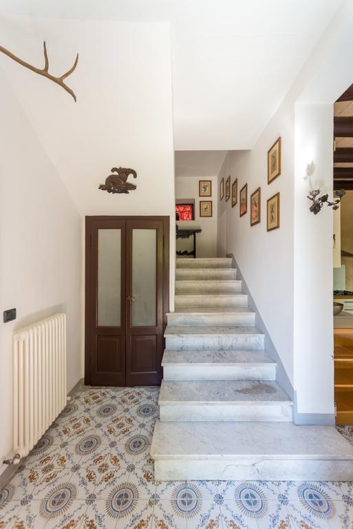 Villa La Rossa Fiumelatte Экстерьер фото