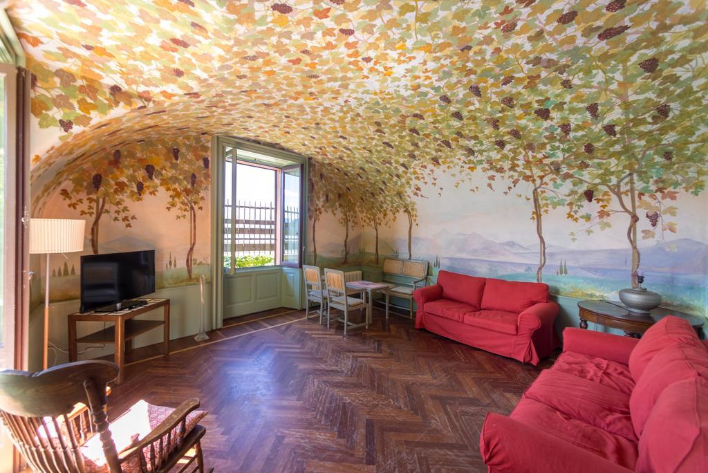 Villa La Rossa Fiumelatte Экстерьер фото